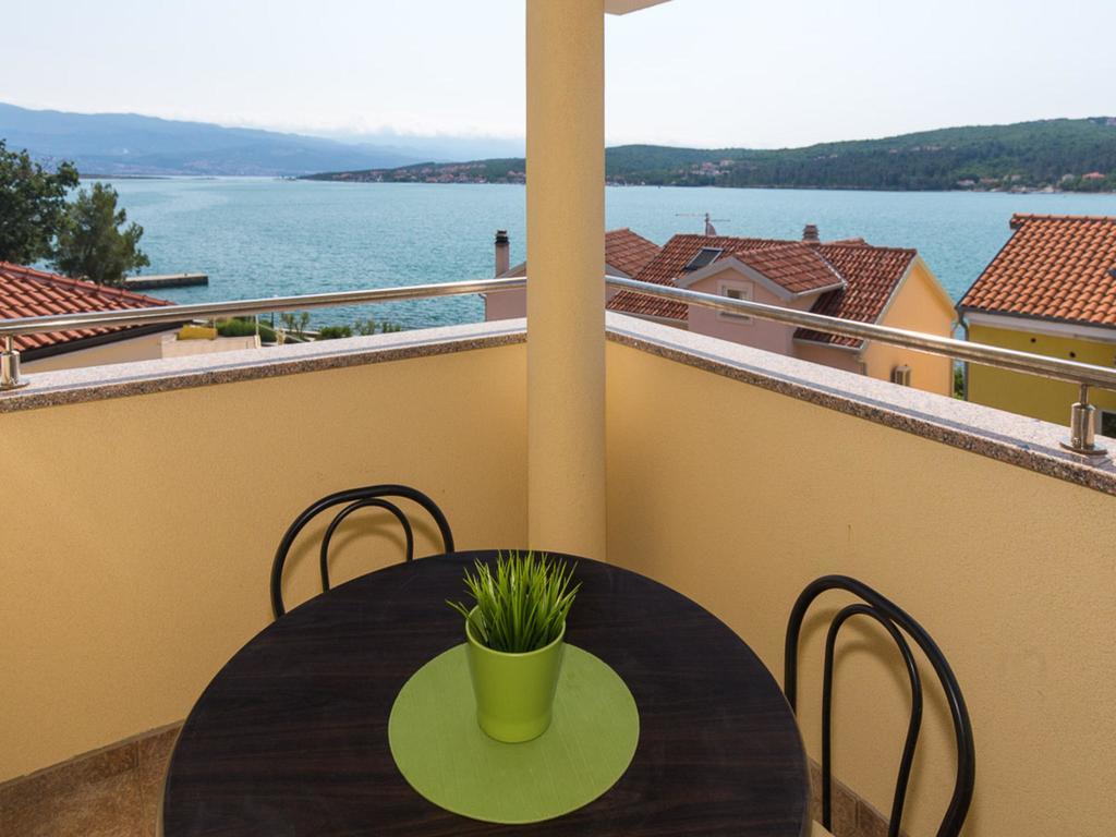Apartments Josip Čižići Eksteriør bilde