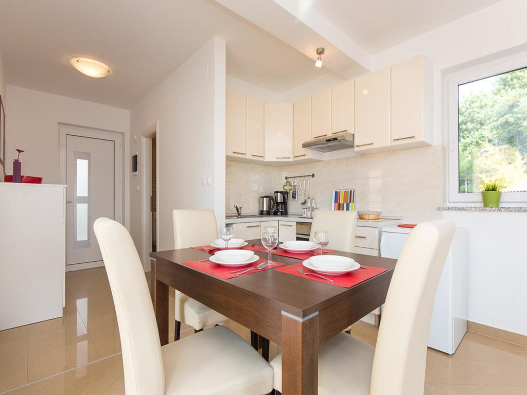 Apartments Josip Čižići Eksteriør bilde